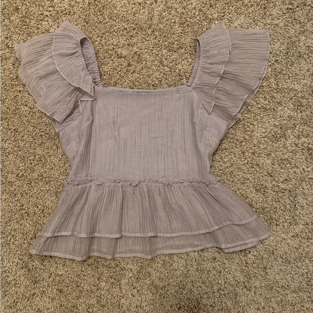 Elegant Lavender Ruffle Sleeve Top